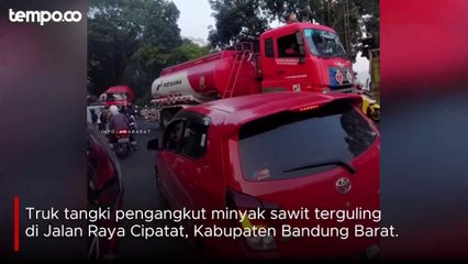 3 Pemudik Sepeda Motor di Bandung Barat Tewas Tertimpa Truk Tangki Minyal Sawit
