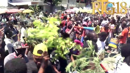 Manifestasyon pou kontinye egzije enstalasyon ex senatè eli Guy Philippe kòm nouvo prezidan.