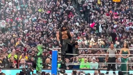 Télécharger la video: Seth Rollins vs Drew McIntyre WWE HEAVYWEIGHT CHAMPIONSHIP - WWE Wrestlemania 40 Night 2