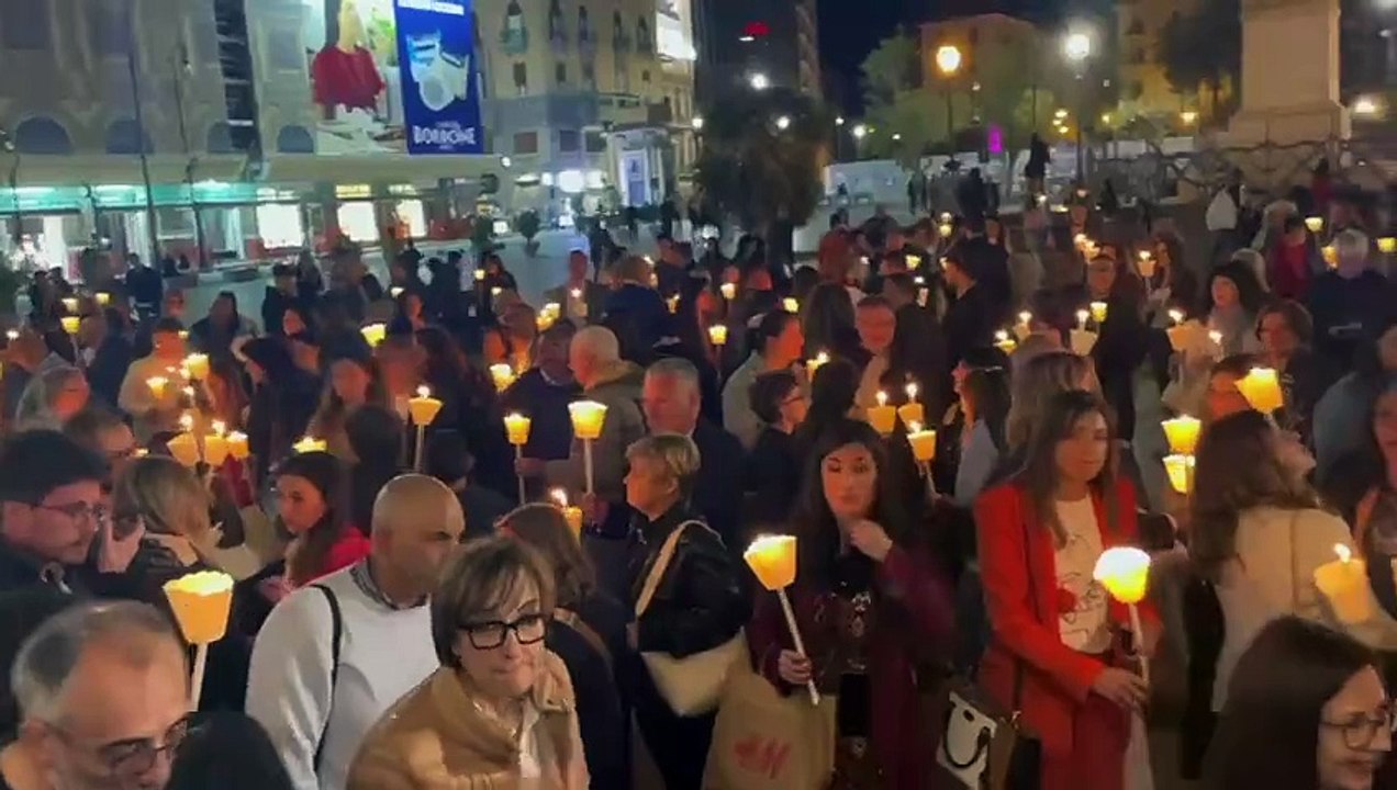Fiaccolata autismo