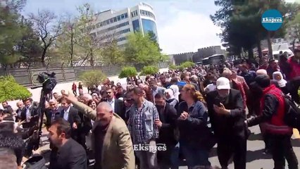 Diyarbakır’da binlerce kişi belediyeye yürüyor