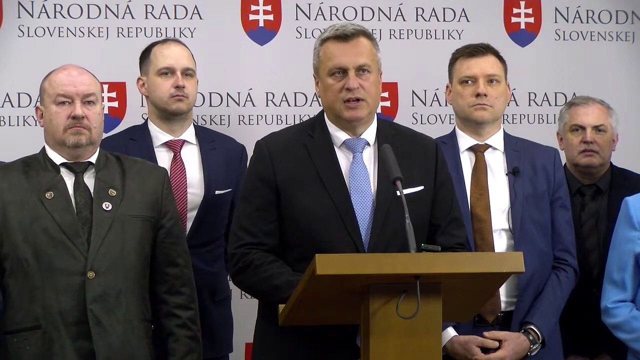 ZÁZNAM: A. Danko: SNS je pripravená rokovať o fungovaní koalície do budúcna