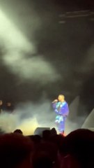Mensaje de Cruz Cafuné en su concierto en Tenerife a favor de las movilizaciones./ REDES