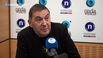 Otegi lamenta que el PP vaya a regalar sus votos para que "no gobiernen los malvados de Bildu"