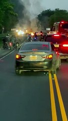 Con quema de neumáticos bloquean el tránsito en la Autopista del Nordeste 2/2