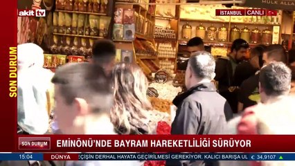 Eminönü'nde bayram hareketliliği sürüyor