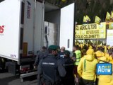 La protesta di Coldiretti al Brennero contro il falso made in Italy: i controlli dell'antifrode alla frontiera