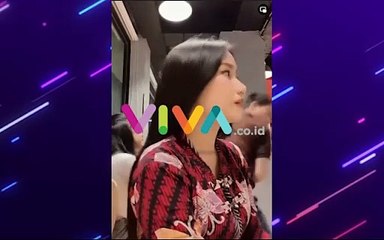 EMOSI Pria Tonjok dan Ludahi Wanita Gegara Dikatain Alien