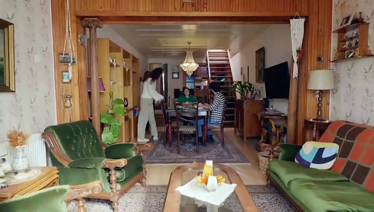 مسلسل غدار الحلقة 57 مدبلجة HD
