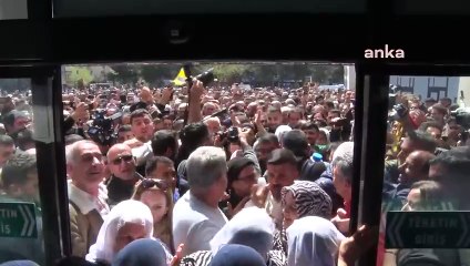 DEM Partililer Diyarbakır Belediyesi'ne böyle girdi