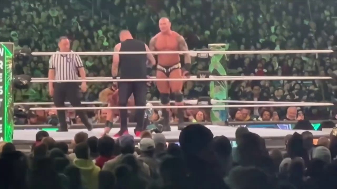 Kevin Owens vs Randy Orton vs Logan Paul (United States Championship