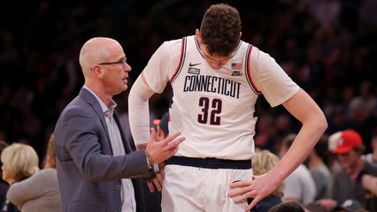 NCAA B-Ball: Edey's Props, Clingan's Points & Rebounds Tips