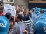 Napoli, scontri tra manifestanti e polizia al corteo anti Nato e pro Palestina