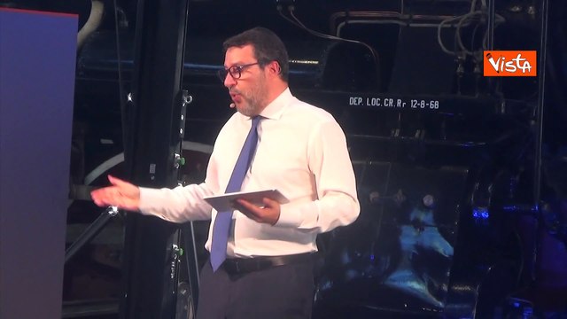 Salvini: Conto che l'Italia torni a investire anche sull'energia nucleare