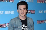 Drake Bell defiende a su madre frente a las críticas de que no le protegió lo suficiente cuando era niño