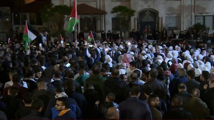 للتنديد بالحرب الإسرائيلية على غزة.. مظاهرات في محيط السفارة الإسرائيلية بالأردن