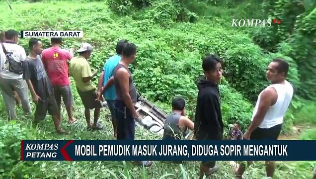 Diduga Sopir Mengantuk, Mobil Pemudik Masuk Jurang di Sumbar