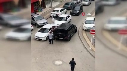 Bursa’da yol verme tartışması kamerada
