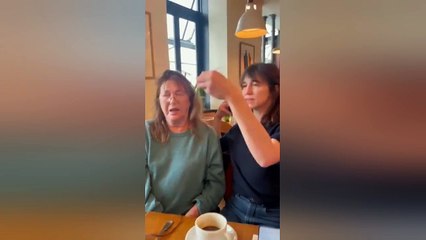 attrici francesi taglio capelli