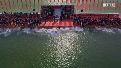 Im Wasser der Seine Trailer OmeU