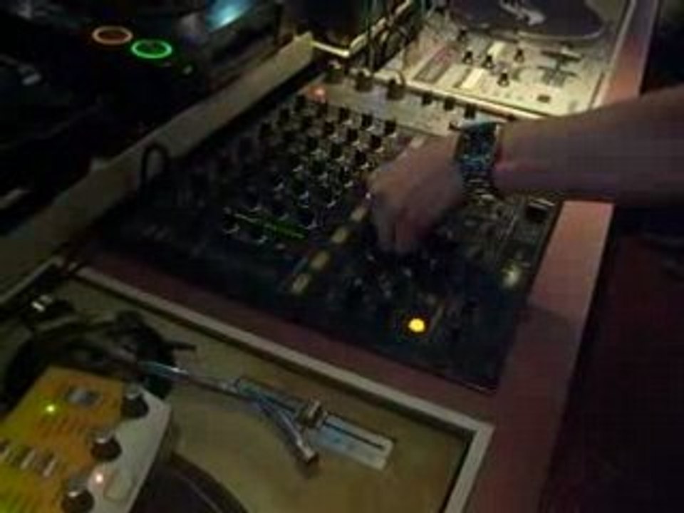 Greg Cerrone @ La Reserve - 5 Avril 2008 - Part 3