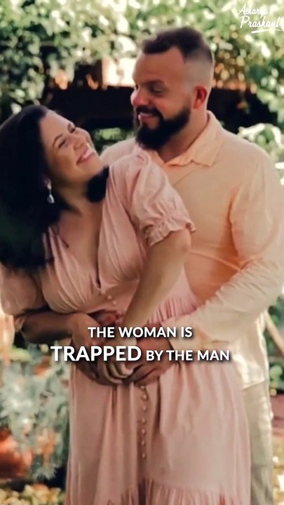 Why men trap women? || Acharya Prashant