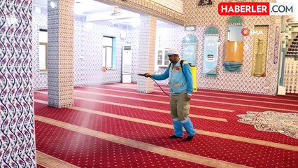 Camiler Gül Suyuyla Bayrama Hazırlandı