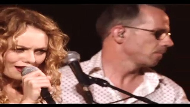 VANESSA PARADIS — DIVINE IDYDILLE | VANESSA PARADIS : UNE NUIT À VERSAILLES | (2010)