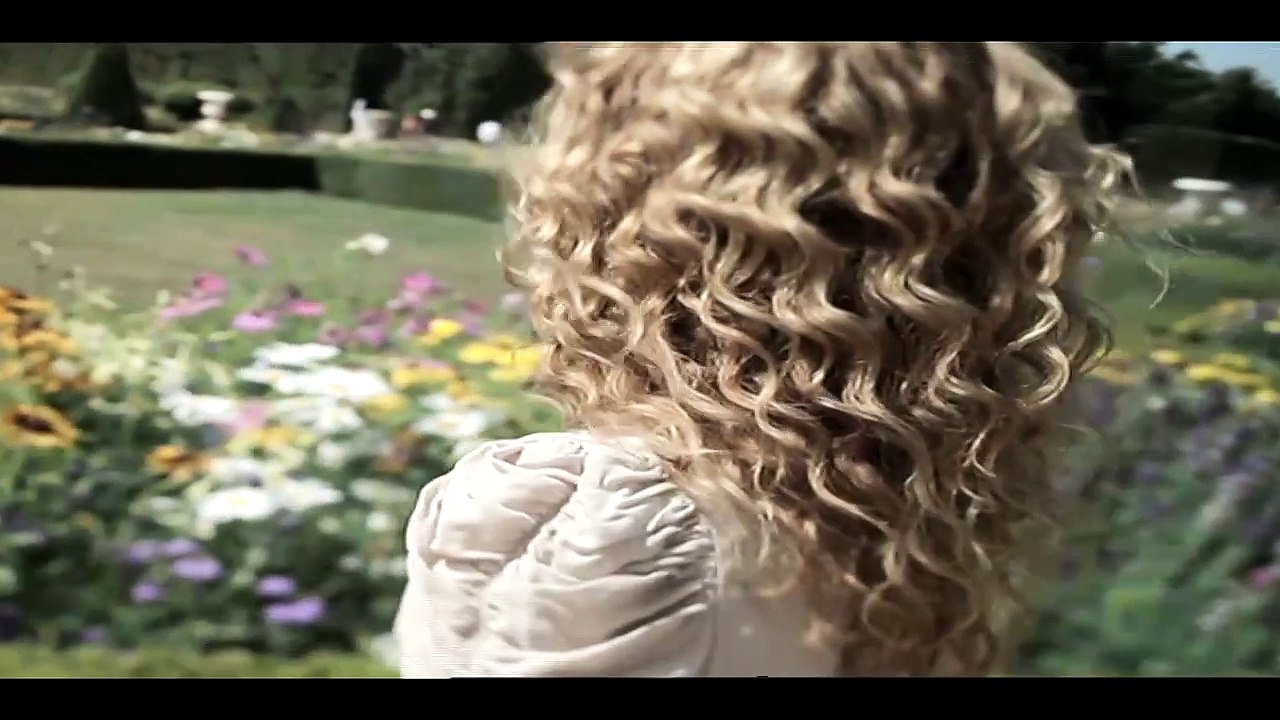 VANESSA PARADIS — FILM À VERSAILLES | VANESSA PARADIS : UNE NUIT À VERSAILLES | (2010)