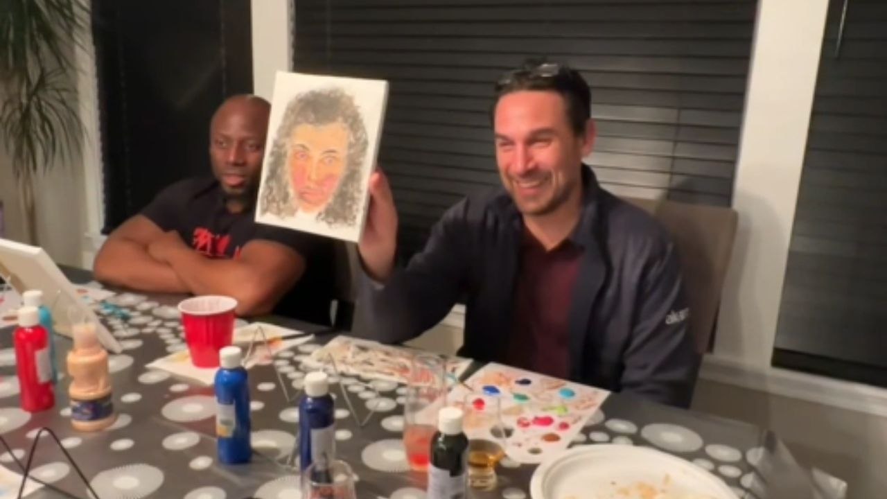 Couples surprise each other with DIY portraits in a fun 'Paint & Sip