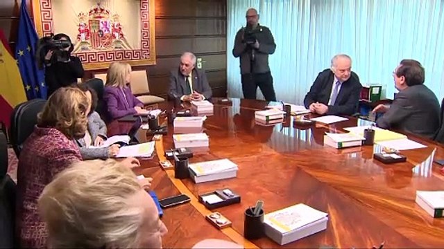 El TC suspende la iniciativa del Parlament catalán que pide declarar la independencia