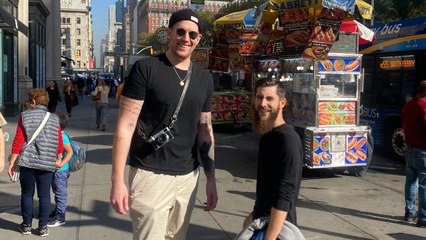 7ft 1in man says strangers stop him in the street and ask to take photos