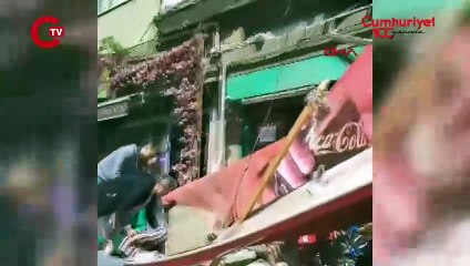 Son dakika... İstanbul'da 5 katlı binanın birinci katındaki balkon çöktü!