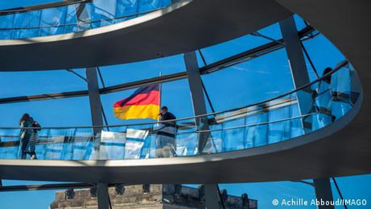 German political parties see surge in new members
