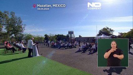 América do Norte assistiu a eclipse solar total durante vários minutos