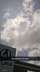 Texans watching eclipse saw a UFO