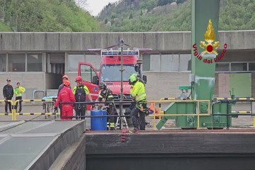 Diga di Suviana, l'intervento dei vigili del fuoco - Video