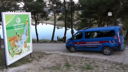 Uşak'ta gölete düşen otomobil için arama çalışması başlatıldı