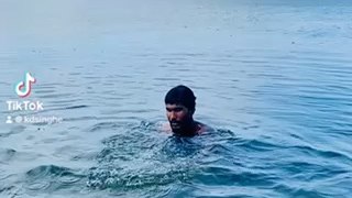 Sri lanka Boy.. Wilachchiya water tank Anuradhapura Sri lanka