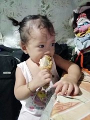 baby eating