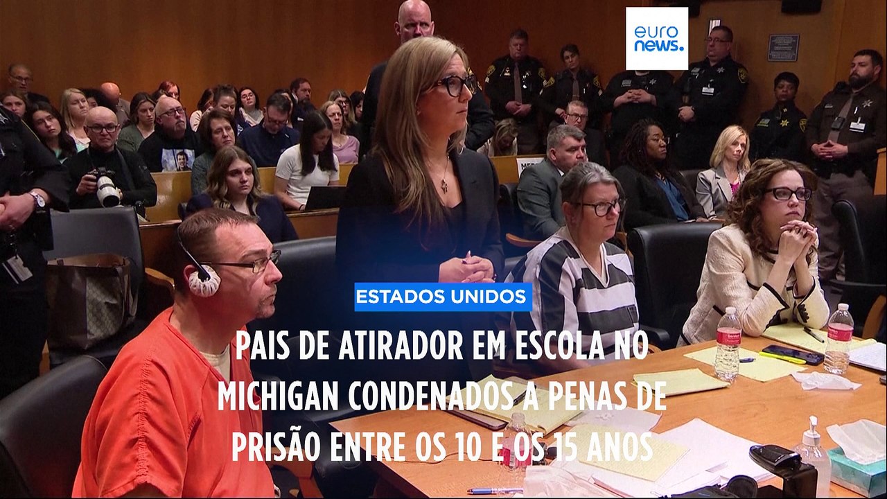 Pais do adolescente que matou quatro colegas nos EUA condenados a penas de prisão entre 10 e 15 anos