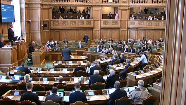 Thorning: Spændende at Løkke taler om mådehold | 26 November 2013 | DR