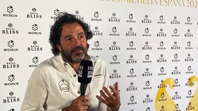 Entrevista al chef Javier Muñoz-Calero, en la entrega de placas a los restaurantes recomendados de la Guía Michelin 2024