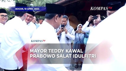 Mayor Teddy Kawal Prabowo Salat Idulfitri di Hambalang