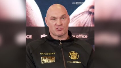 Tyson Fury could beat Oleksandr Usyk after “15 pints of Peroni and 25 stone”