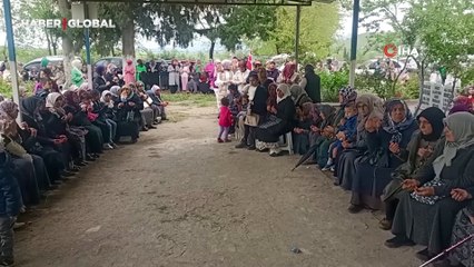 30 yıllık geleneksel bayramlaşma köy halkını bir araya getirdi