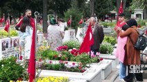 Edirnekapı Şehitliği'nde hüzünlü bayram