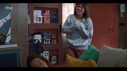 Ainhoa and Luz Cap 138 part 01