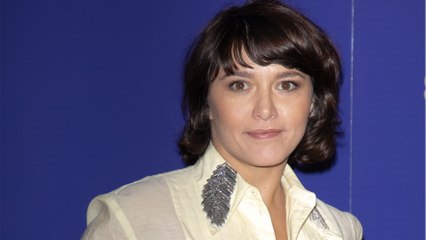 GALA VIDÉO - Emma de Caunes : ce bel hommage à sa mère Gaëlle Royer, décédée il y a plus d’un an