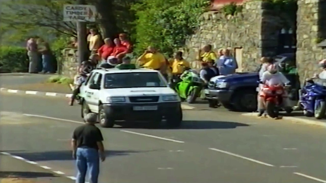 Eddie Sinton's Fatal Crash @ Carrowdore 2000 (Aftermath)